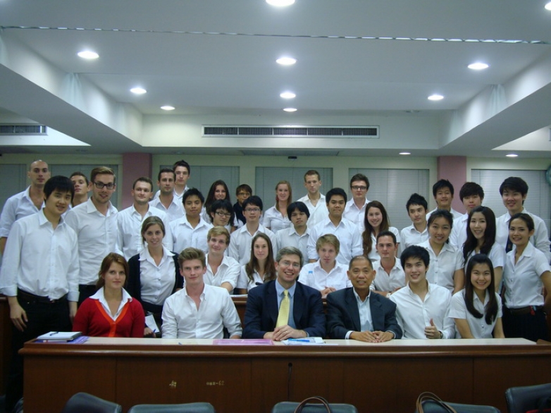 Mr. Matthew Lobner was a guest lecturer in “Cur Issues in Fin” class