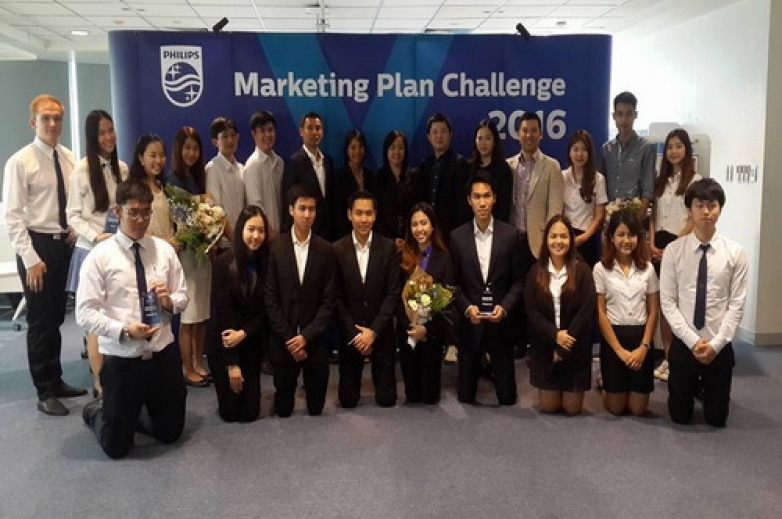 BBA Chula wins first place and second runner-up at Philips Marketing Case Competition 2016